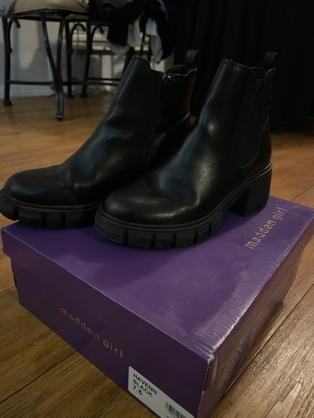 Madden Girl Havenn Women's Black Platform Chelsea Booties with Chunky Sole
